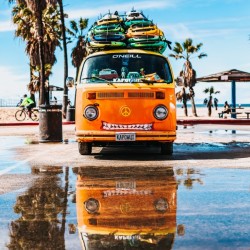 Retro Hippie Van
